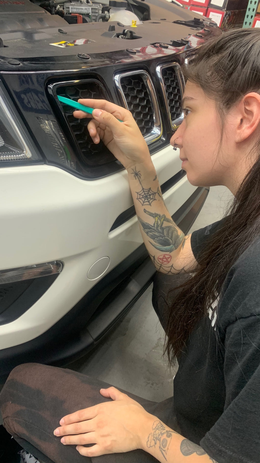 First Class Wraps Install Class level 1 – Stage Five Wraps